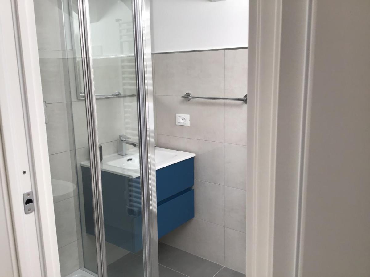 Casa Luigia Rooms Mtb In Finalborgo Bike Room Tour Ebike Trekking Finale Ligure Exterior photo