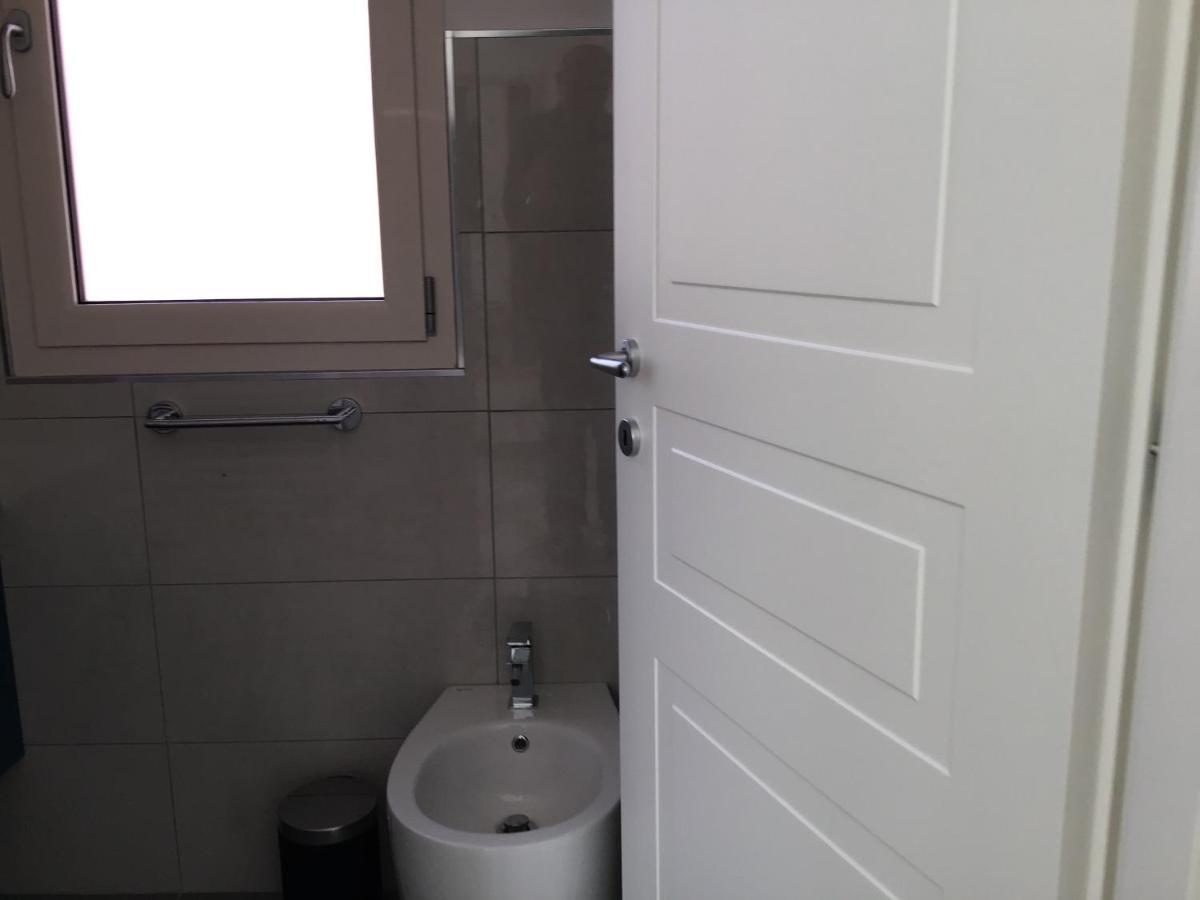 Casa Luigia Rooms Mtb In Finalborgo Bike Room Tour Ebike Trekking Finale Ligure Exterior photo