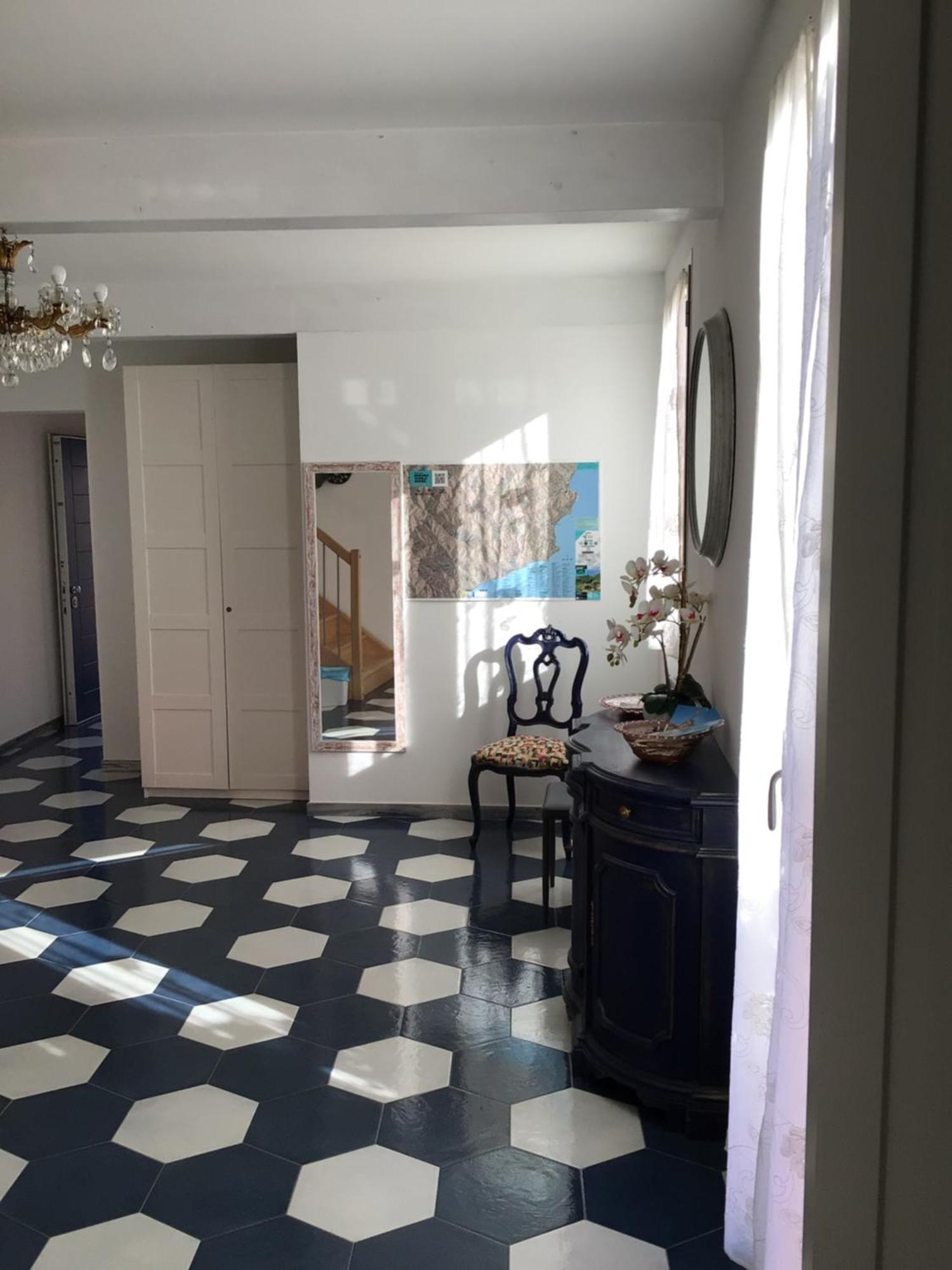 Casa Luigia Rooms Mtb In Finalborgo Bike Room Tour Ebike Trekking Finale Ligure Exterior photo