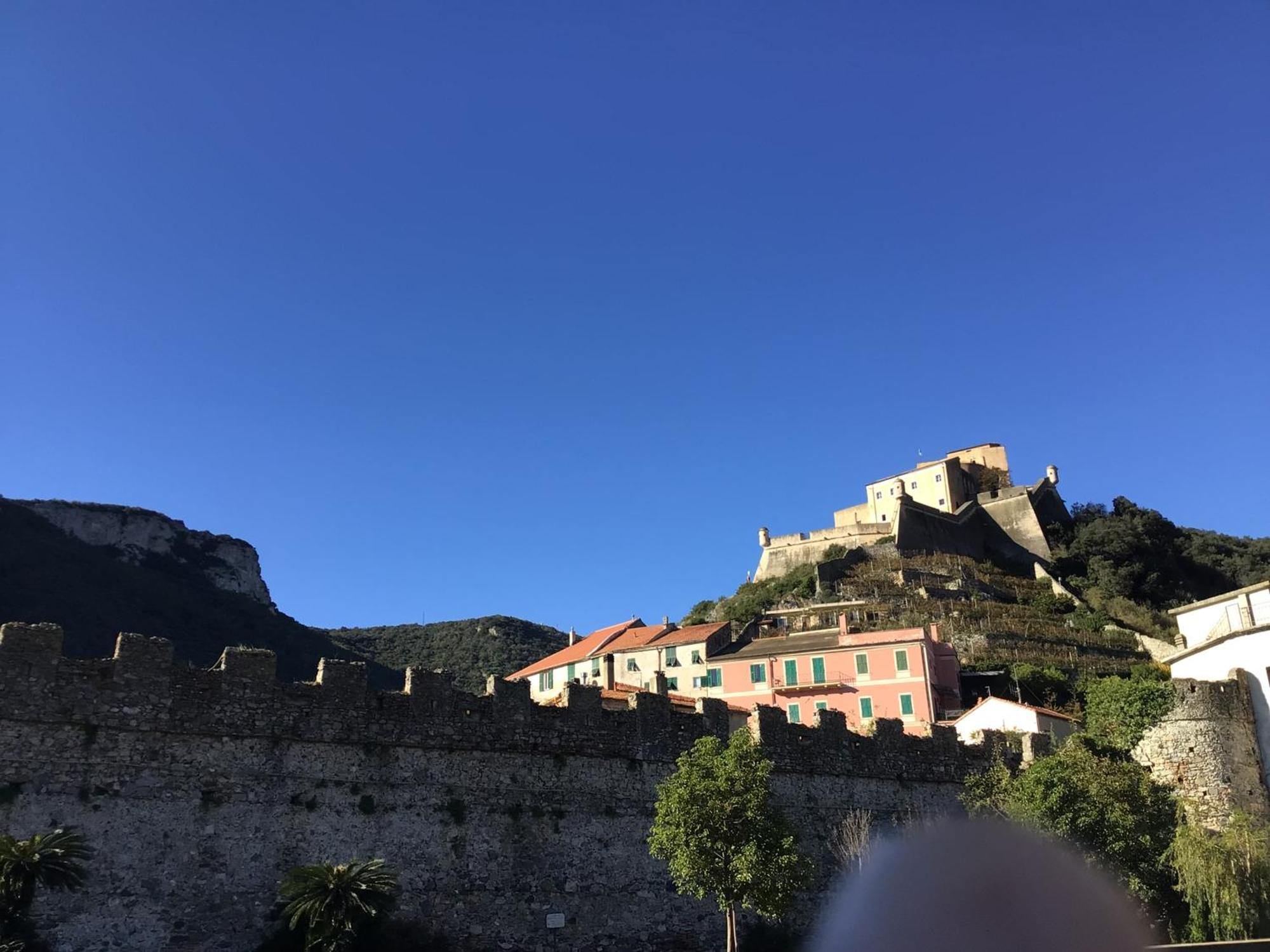 Casa Luigia Rooms Mtb In Finalborgo Bike Room Tour Ebike Trekking Finale Ligure Exterior photo