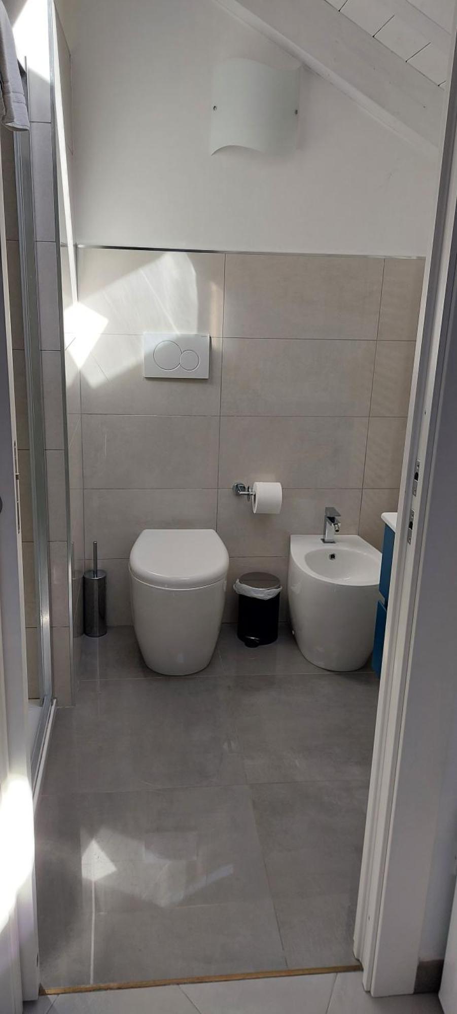Casa Luigia Rooms Mtb In Finalborgo Bike Room Tour Ebike Trekking Finale Ligure Exterior photo